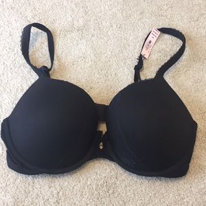 New Victoria’s Secret Body By Victoria Bra